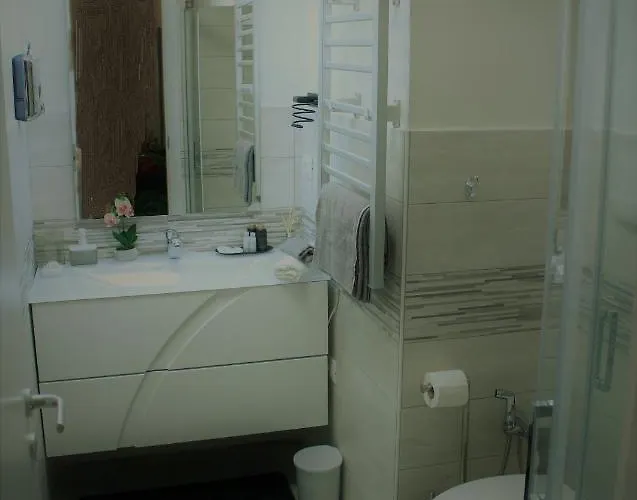 Suite113 In The Center With Beach Πεσκάρα